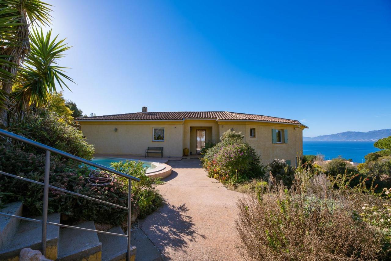 Maison En Bord De Mer - Casa L'Albitronu Villa Pietrosella Luaran gambar